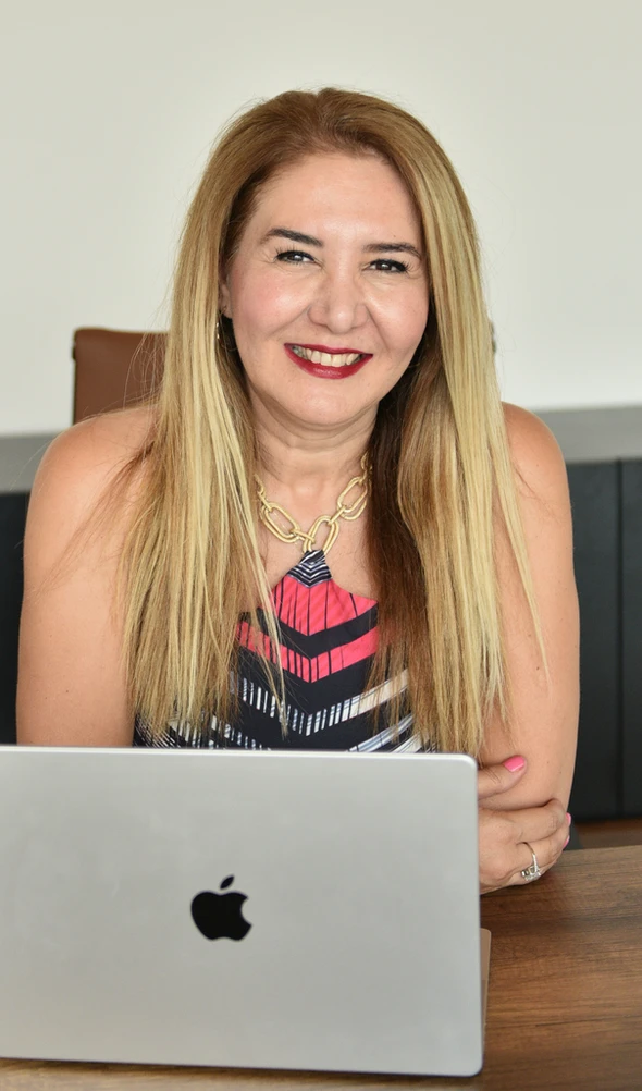Siz de mi başka kültürde yaşıyor ve çalışıyorsunuz?
